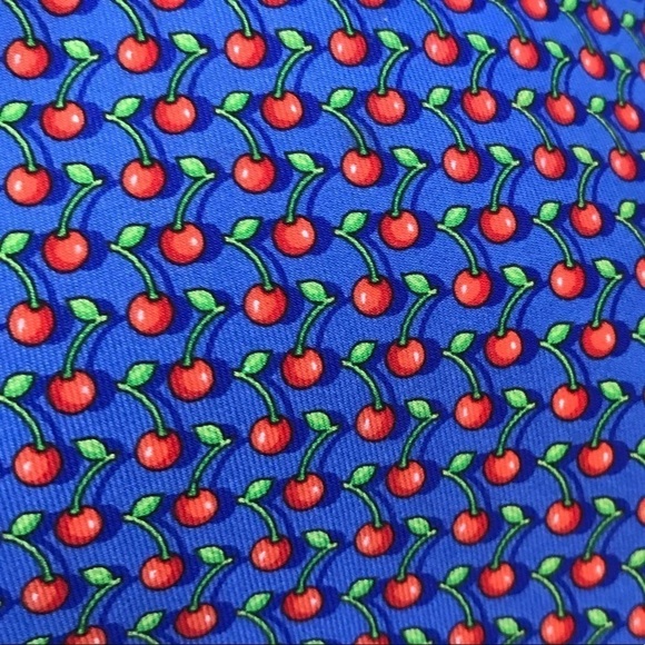 ROBERT Talbott Cherry Print 100% Silk Necktie - Picture 3 of 7
